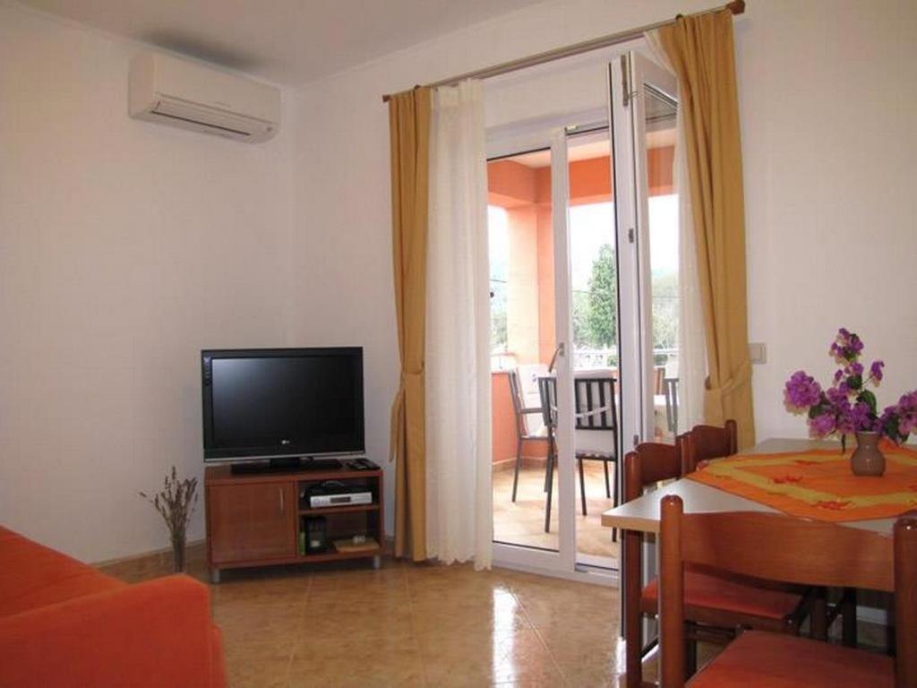 Family Friendly Apartments With A Swimming Pool Nevidjane, Pasman - 18054 Neviđane Exterior foto