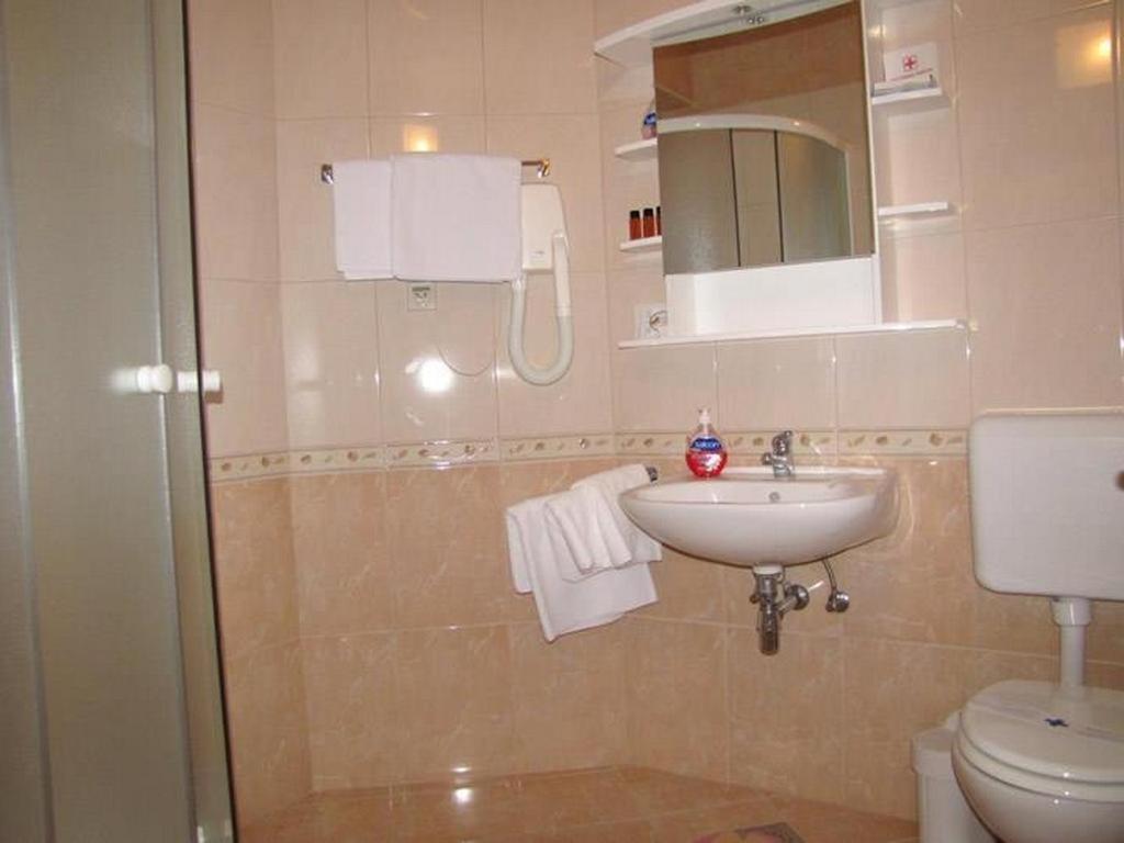 Family Friendly Apartments With A Swimming Pool Nevidjane, Pasman - 18054 Neviđane Exterior foto